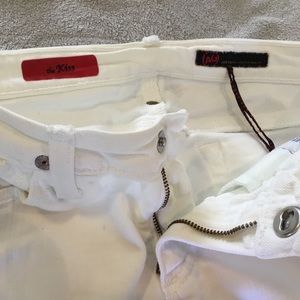 Adriano Goldschmied “The KISS” white jean